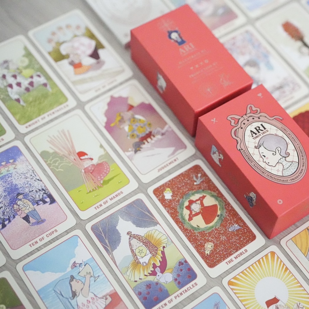 Cute Baby Ari Tarot Cards